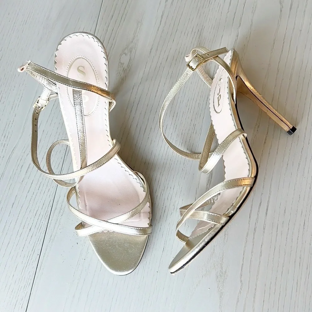 SJP by Sarah Jessica Parker Jill Strappy Sandal Heels Gold Size 9 39 RT $498